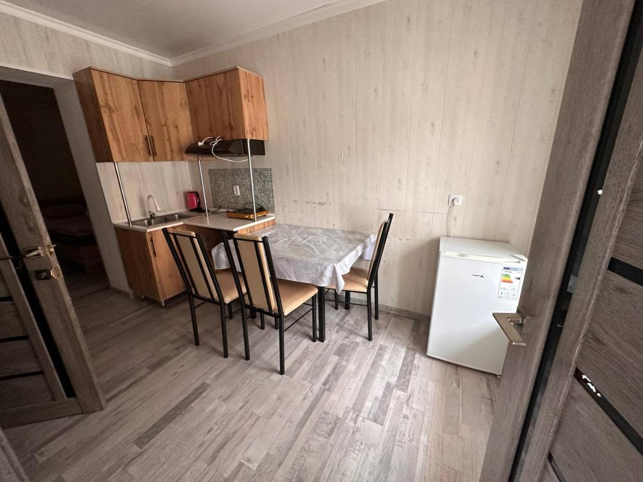 Pamko Bed & Breakfast Naryn Eksteriør bilde